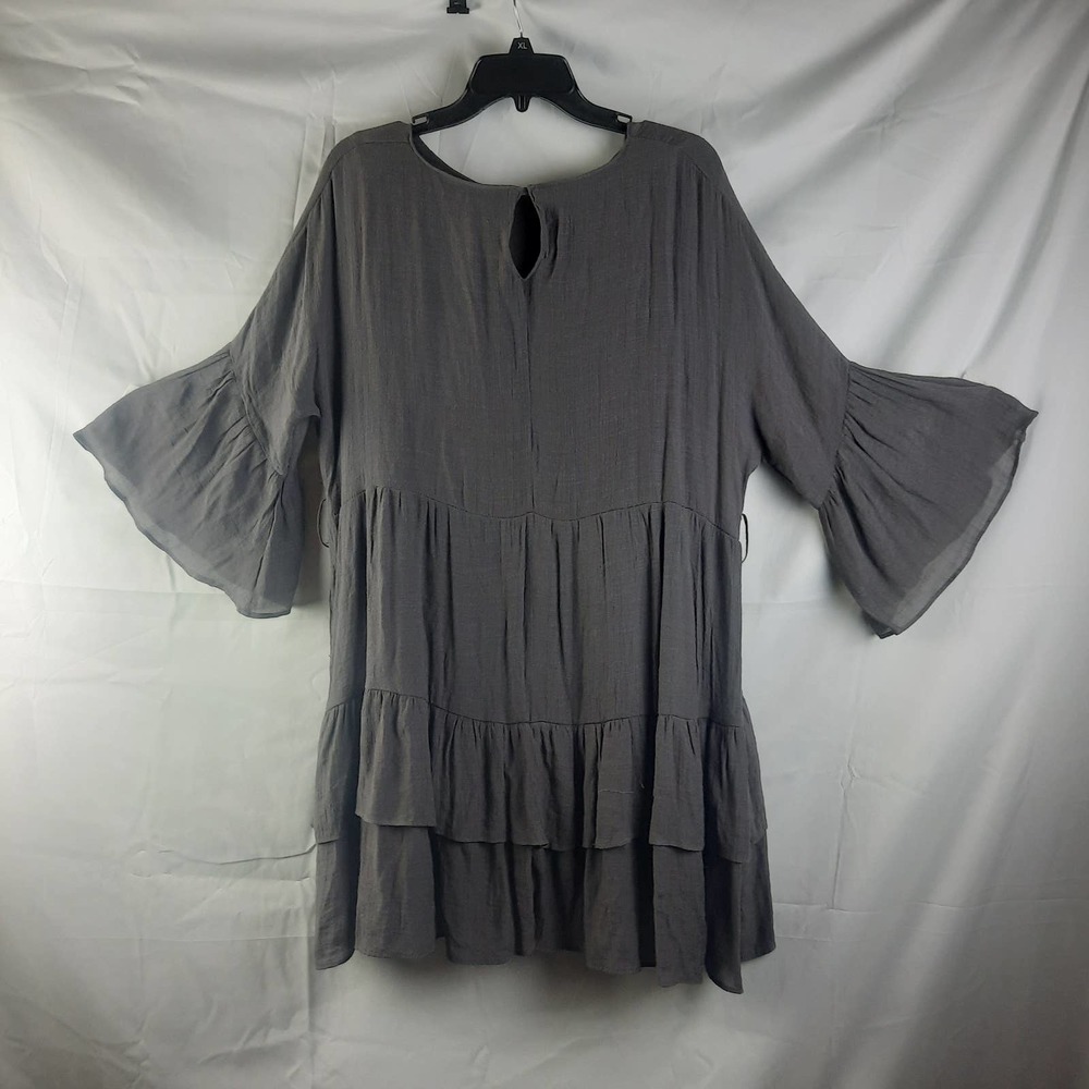 & Merci Gray lined tiered bell sleeve Tunic style dress Med